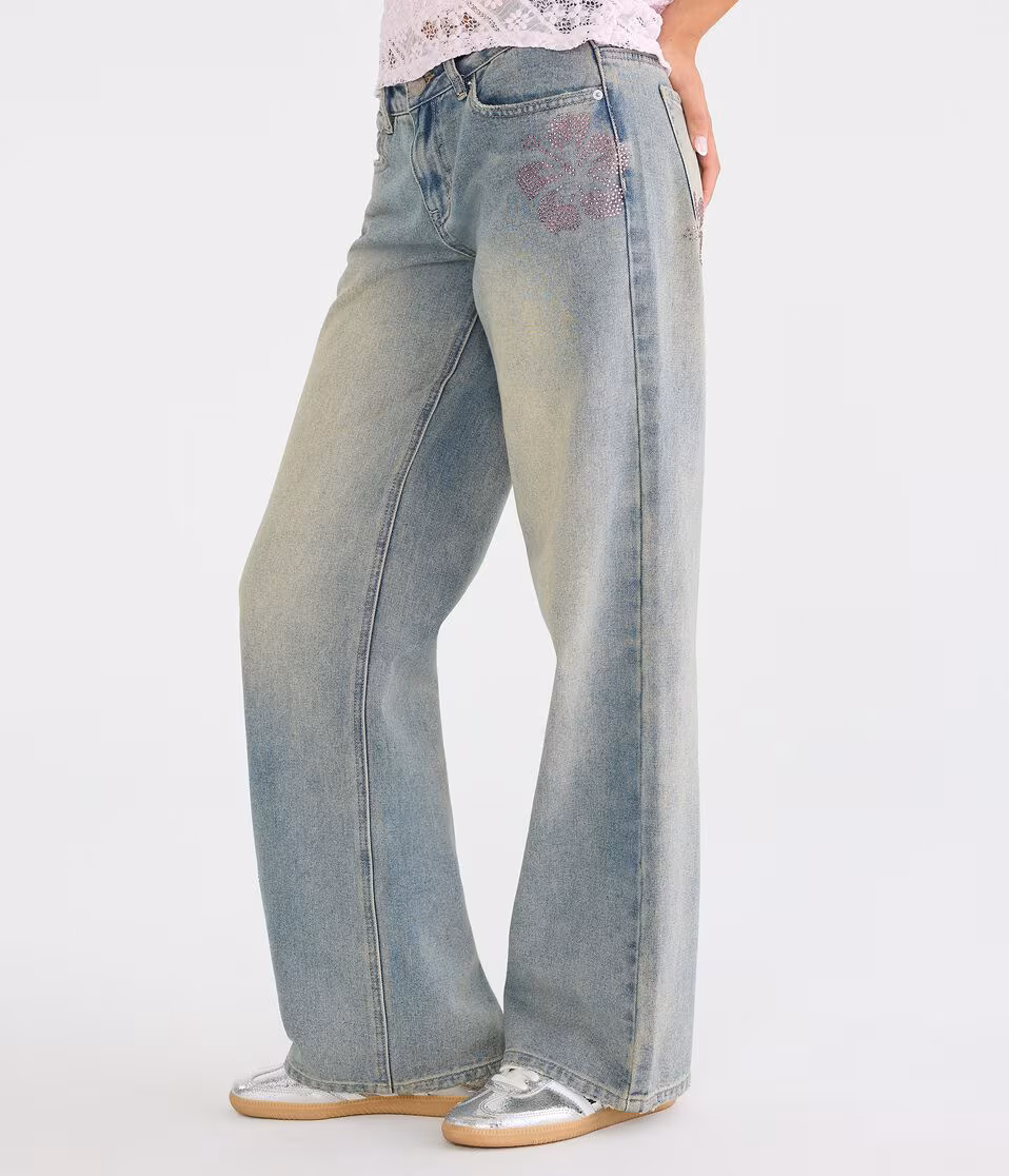 Low-Rise Baggy Wide Leg Rhinestone Flower Jean