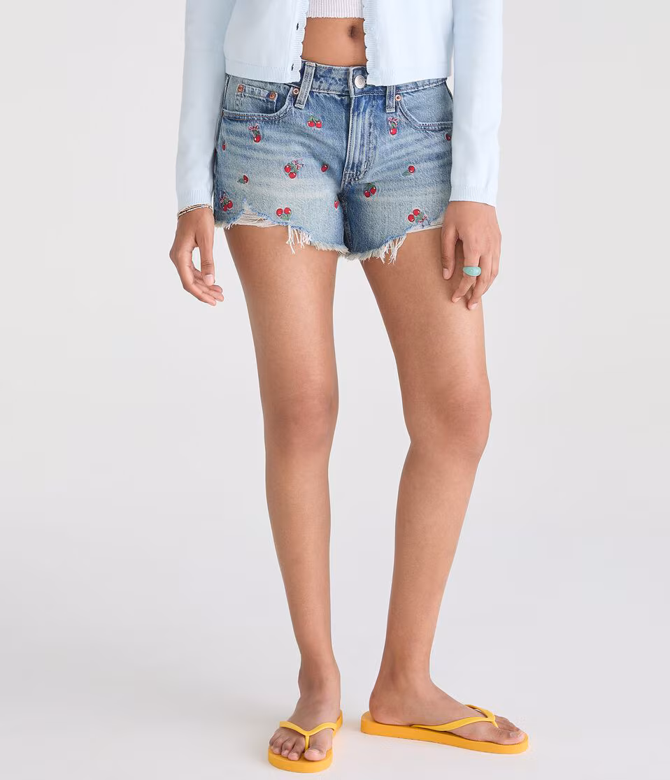 Low-Rise Baggy Denim Shorts 4"