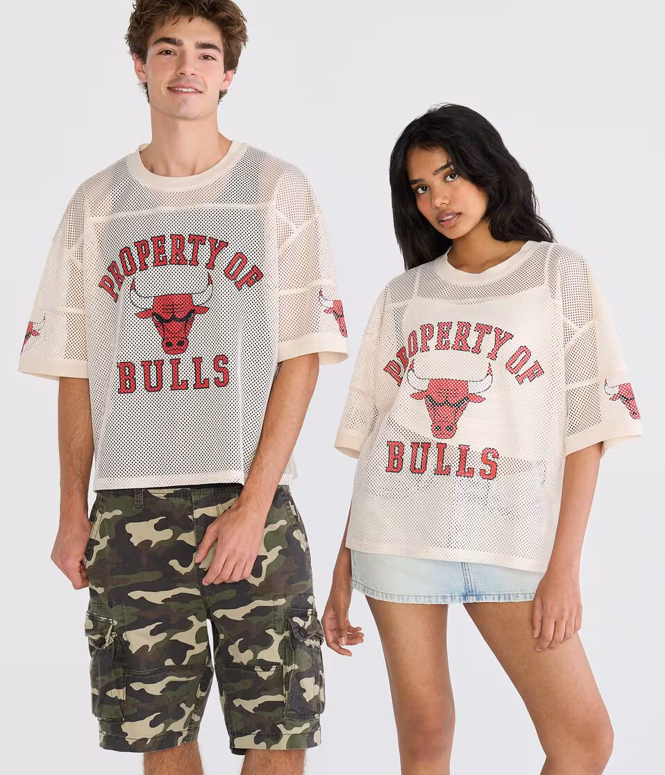 Property Of Chicago Bulls Boxy Mesh Tee