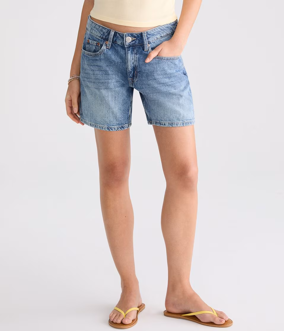 Low-Rise Baggy Denim Shorts 6"