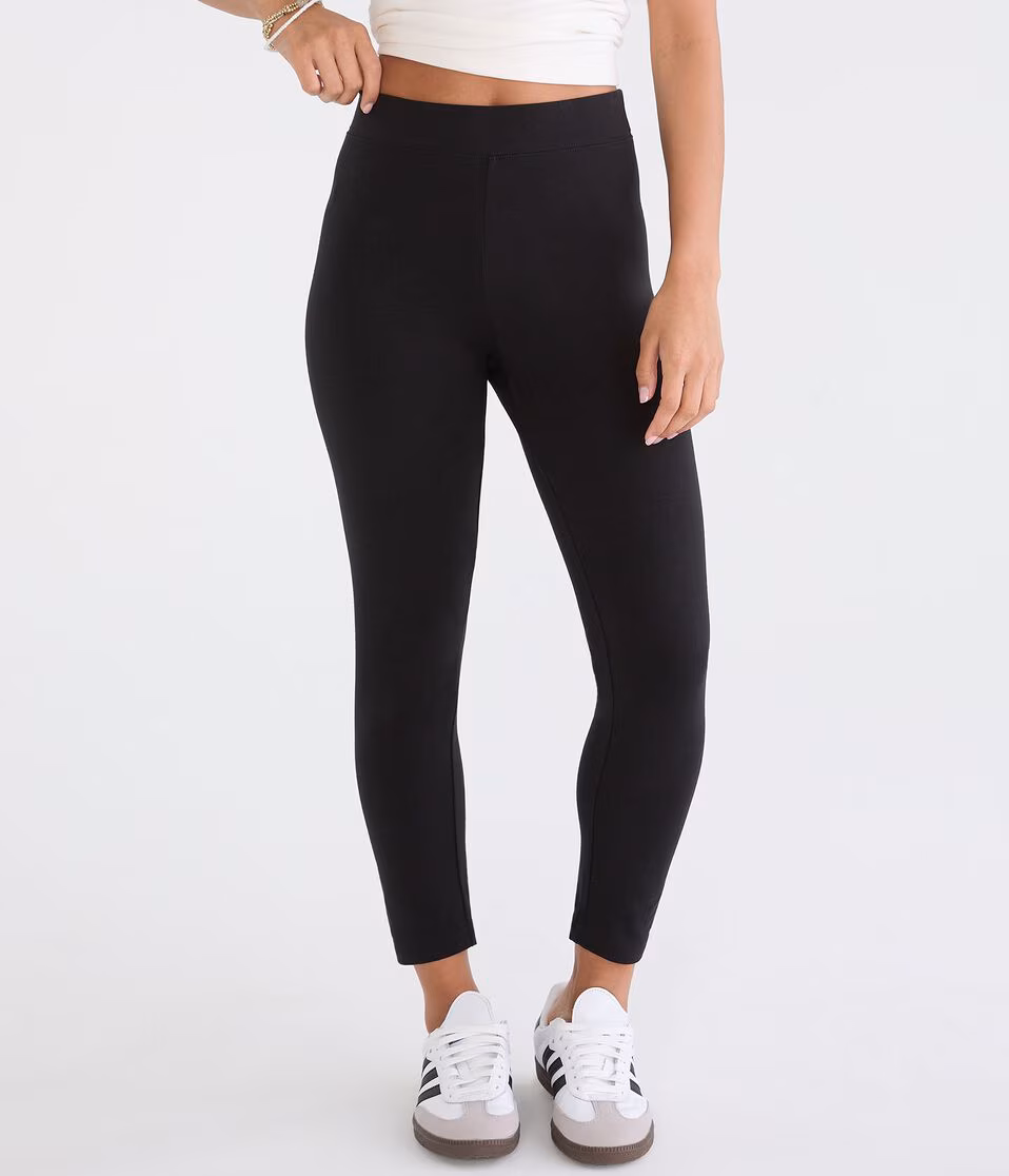 High-Rise Capri Leggings