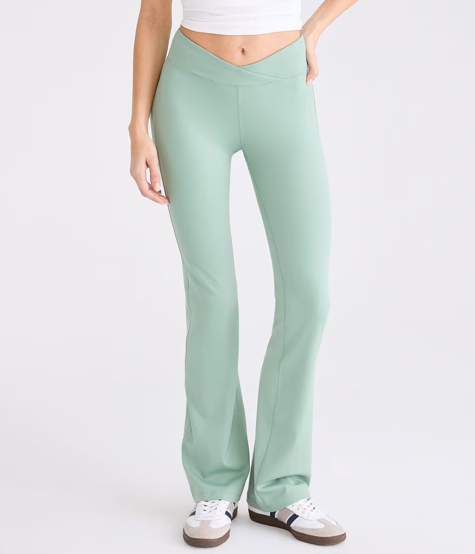 Buttery Soft Low-Rise Crossover Bootcut Leggings